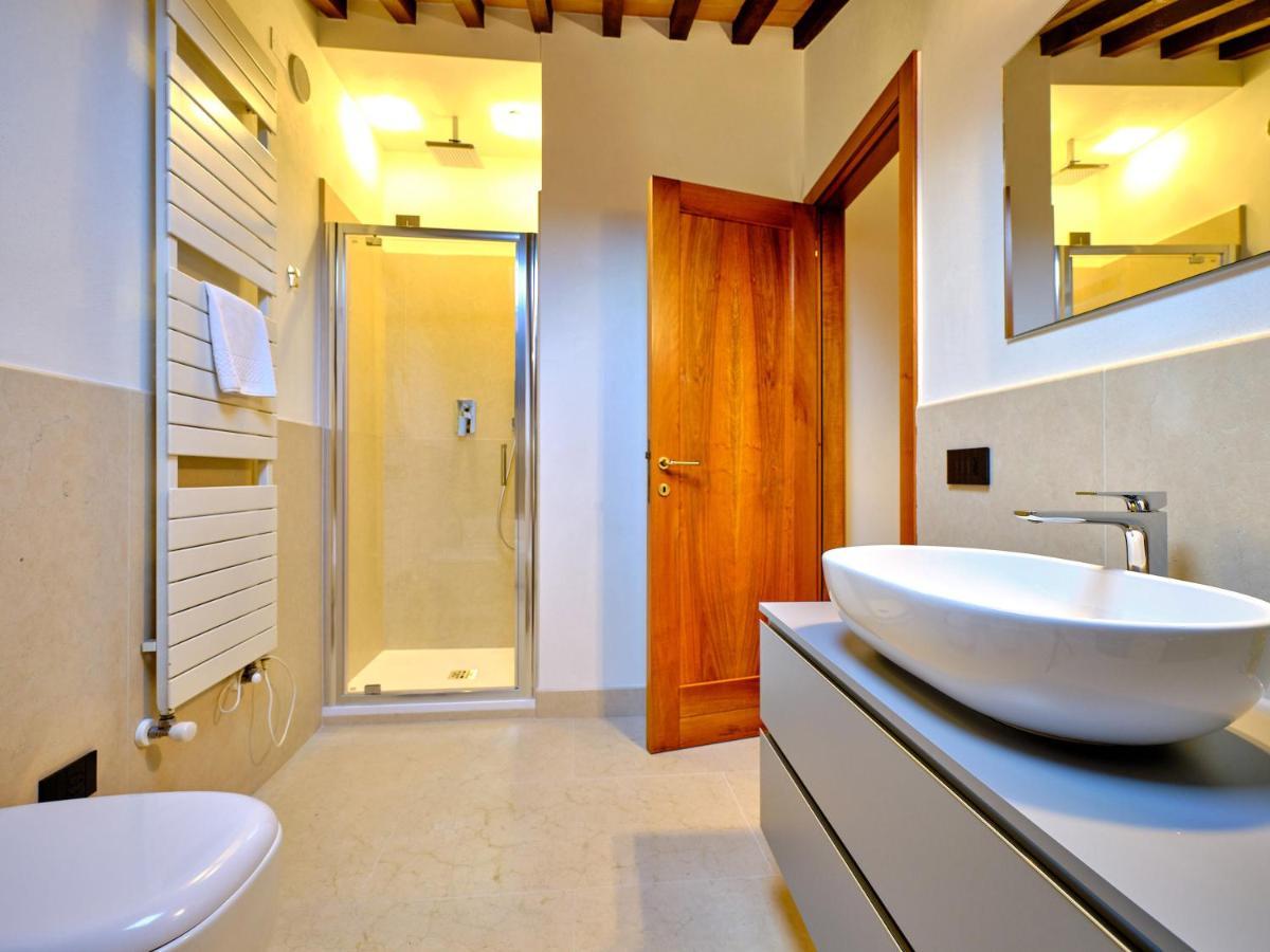 Apartmentsarena - Residenza Degli Scaligeri - Piazza Erbe Верона Екстериор снимка